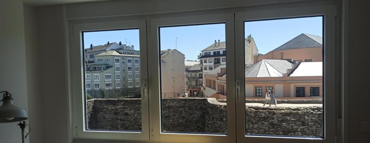 Adarve, Con Parking Y Vistas A La Muralla Lugo Eksteriør bilde